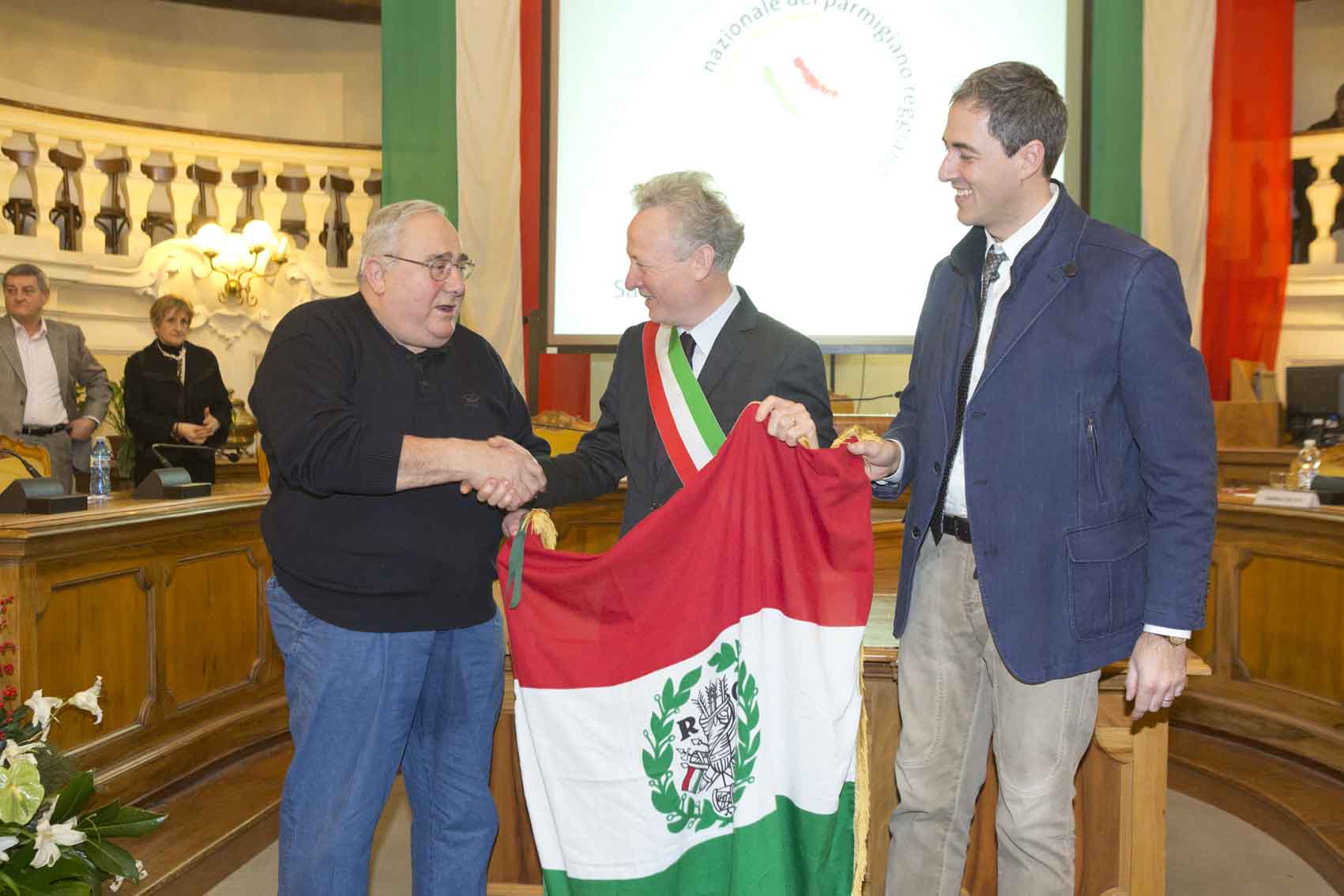 Ivano Pavesi insignito del Primo Tricolore con la Nazionale del Parmigiano Reggiano